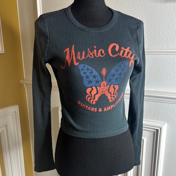 Music City Graphic Tee - Picture 2 of 6